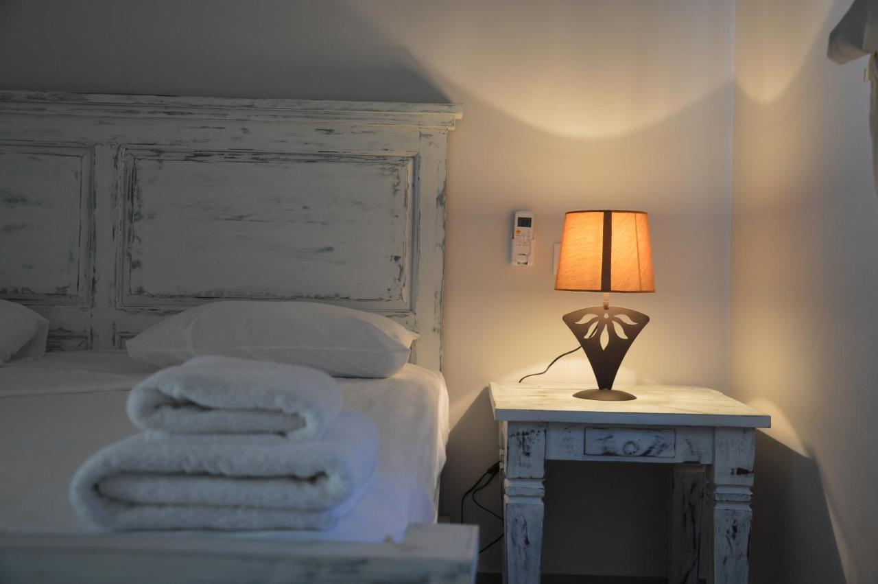 Ammos Luxury Suites Elia  Ngoại thất bức ảnh